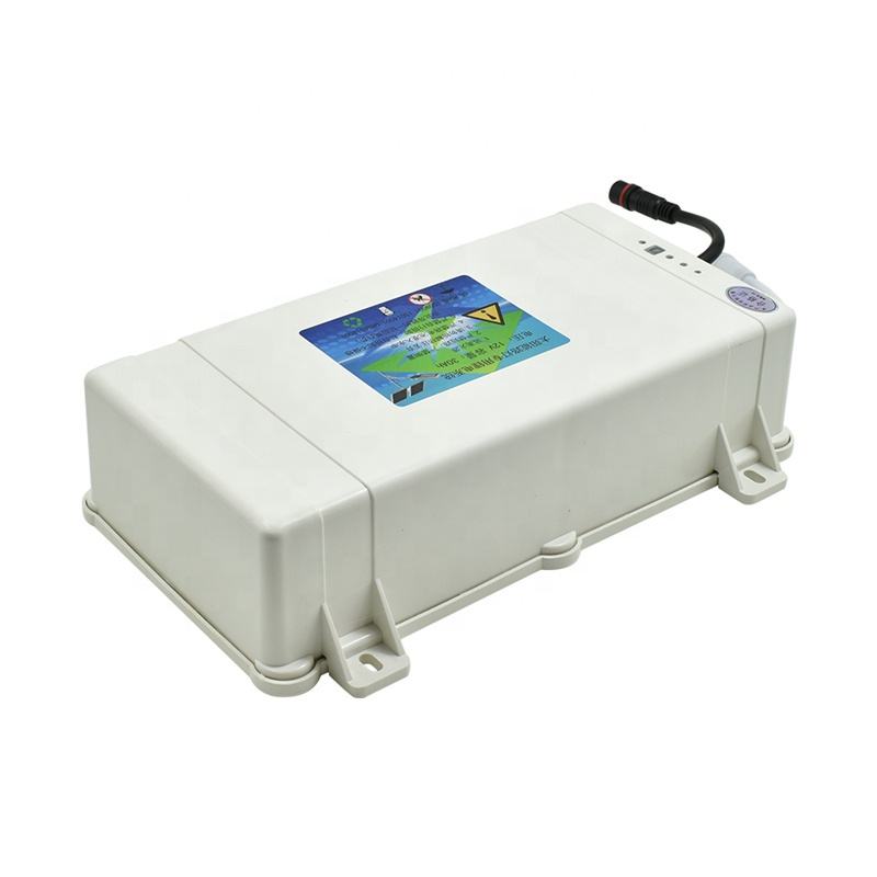 Rechargeable Li Ion 12v 24v 2500mAh 6000mAh Waterproof lifepo4 NCM lithium ion Battery Cell 18650 solar system lithium battery